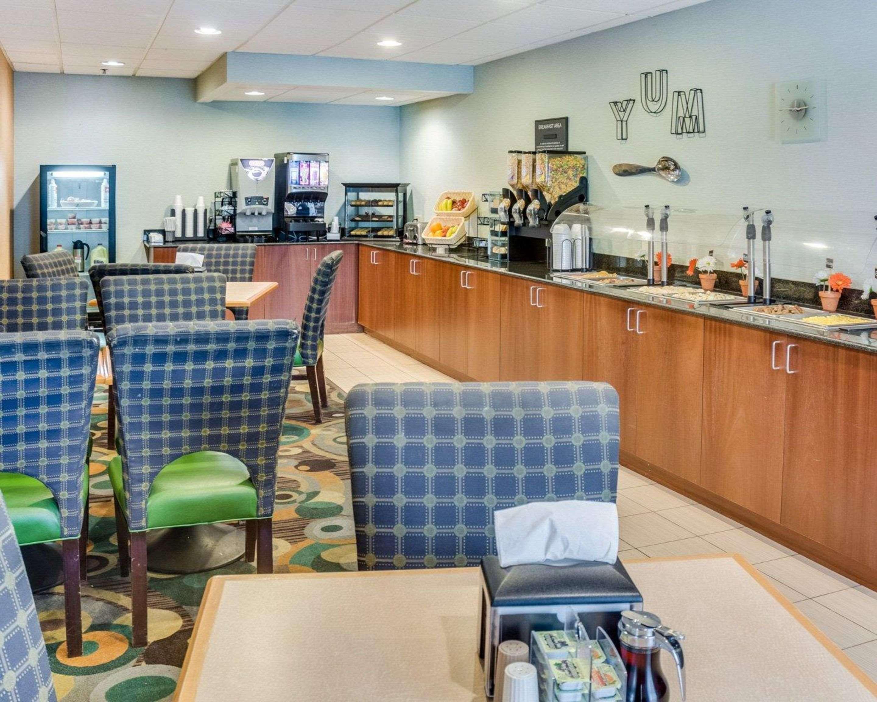 Garner Hotel Virginia Beach North By Ihg Exterior photo