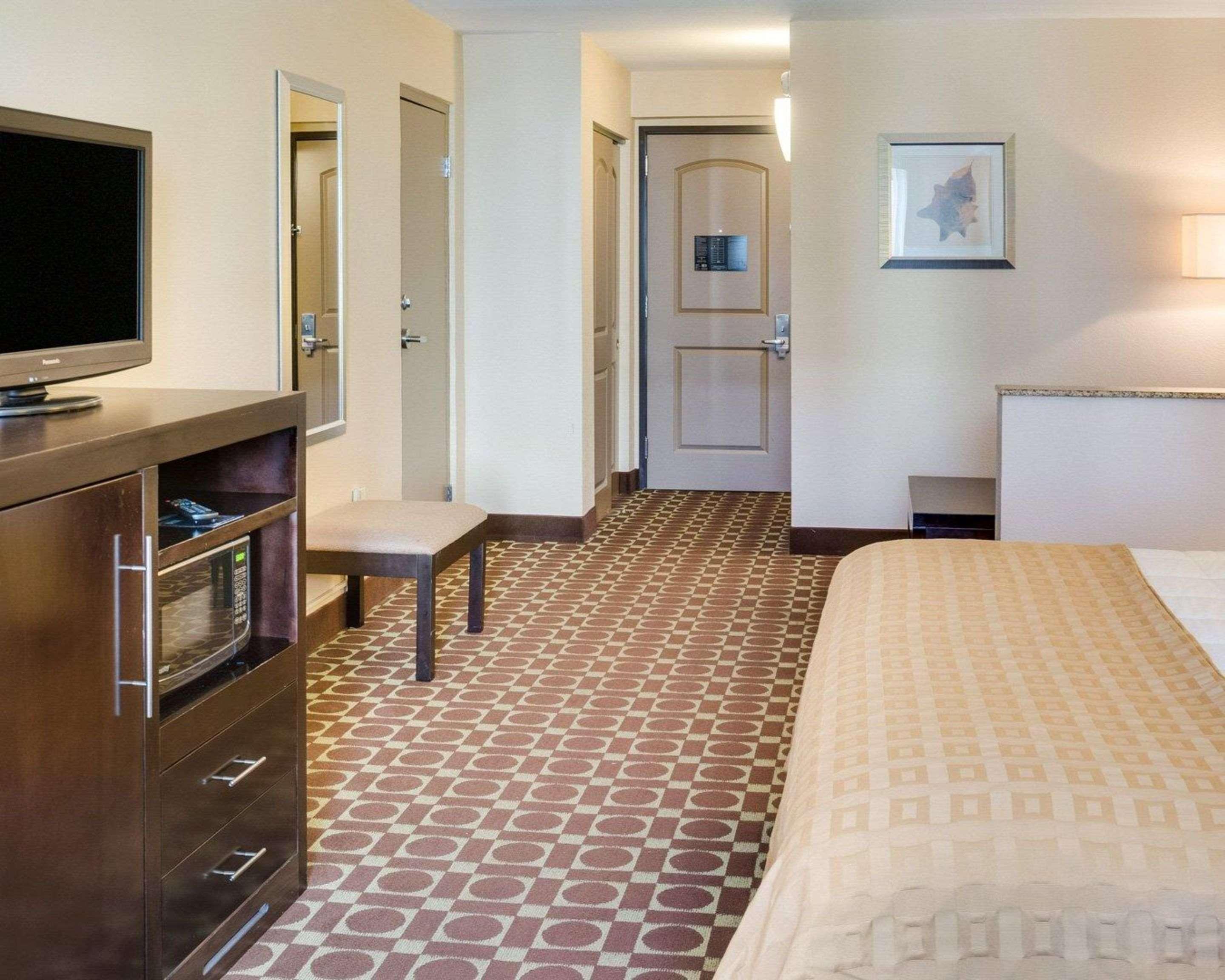 Garner Hotel Virginia Beach North By Ihg Exterior photo