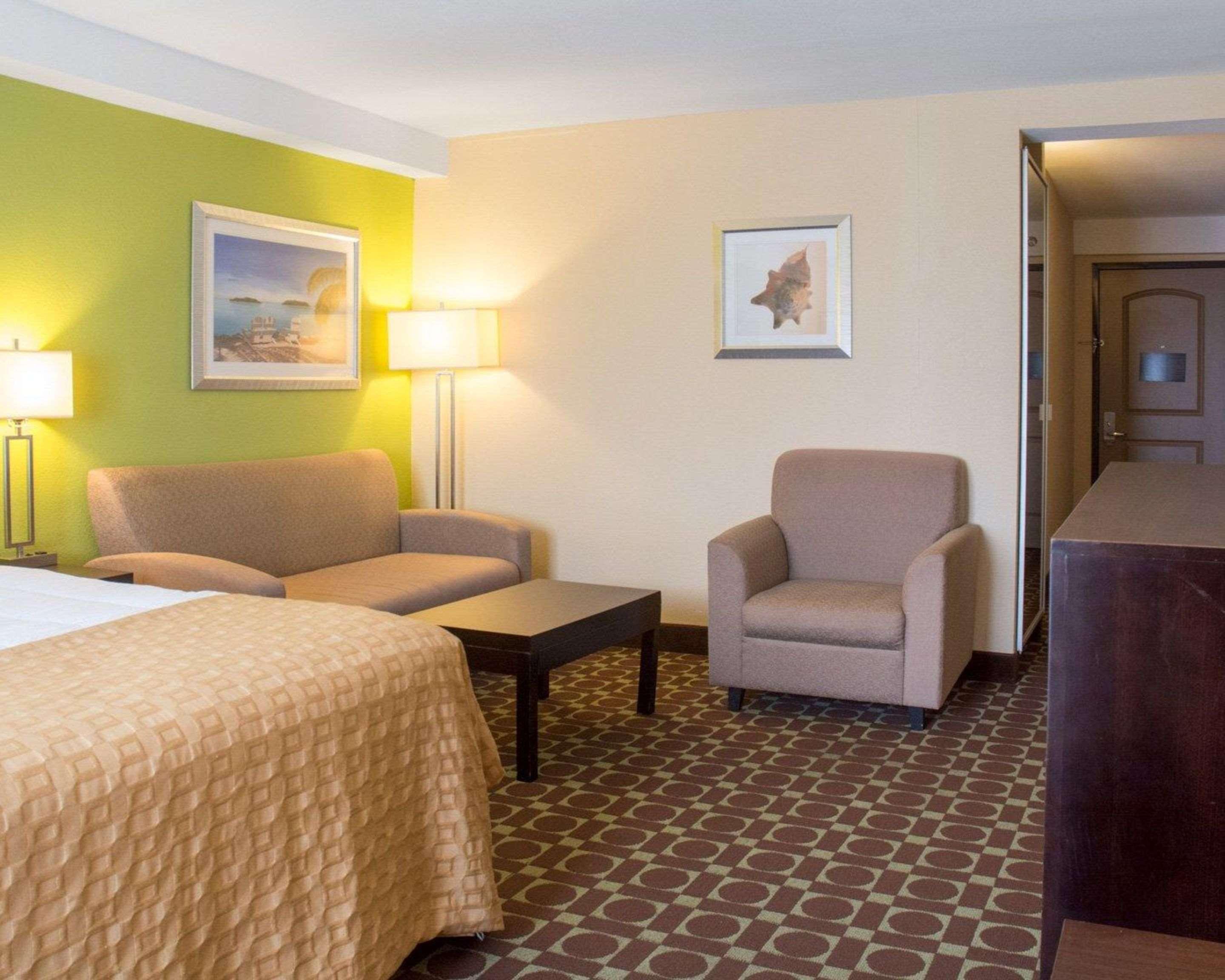 Garner Hotel Virginia Beach North By Ihg Exterior photo