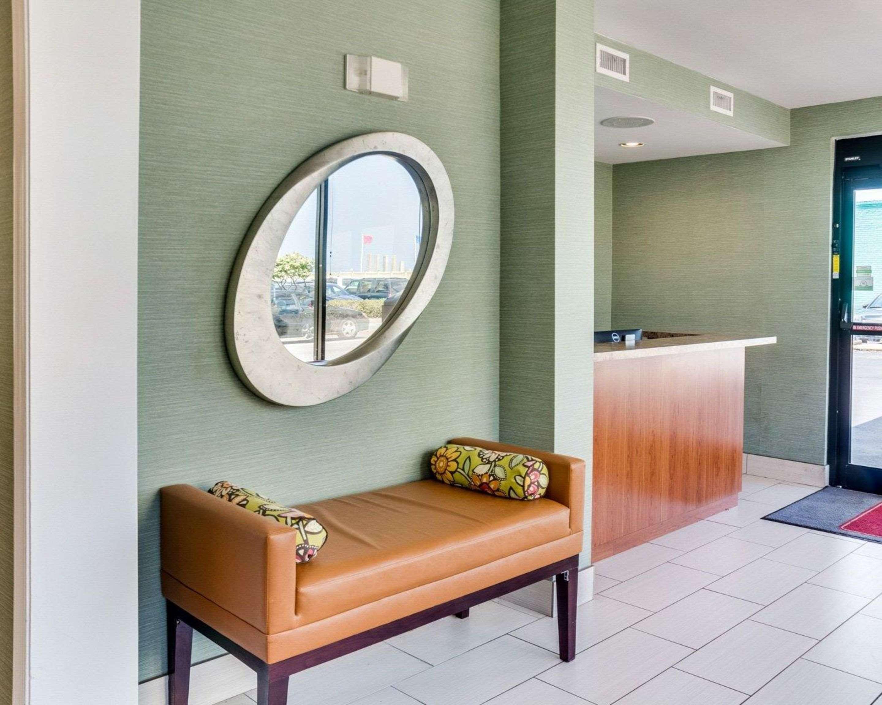 Garner Hotel Virginia Beach North By Ihg Exterior photo