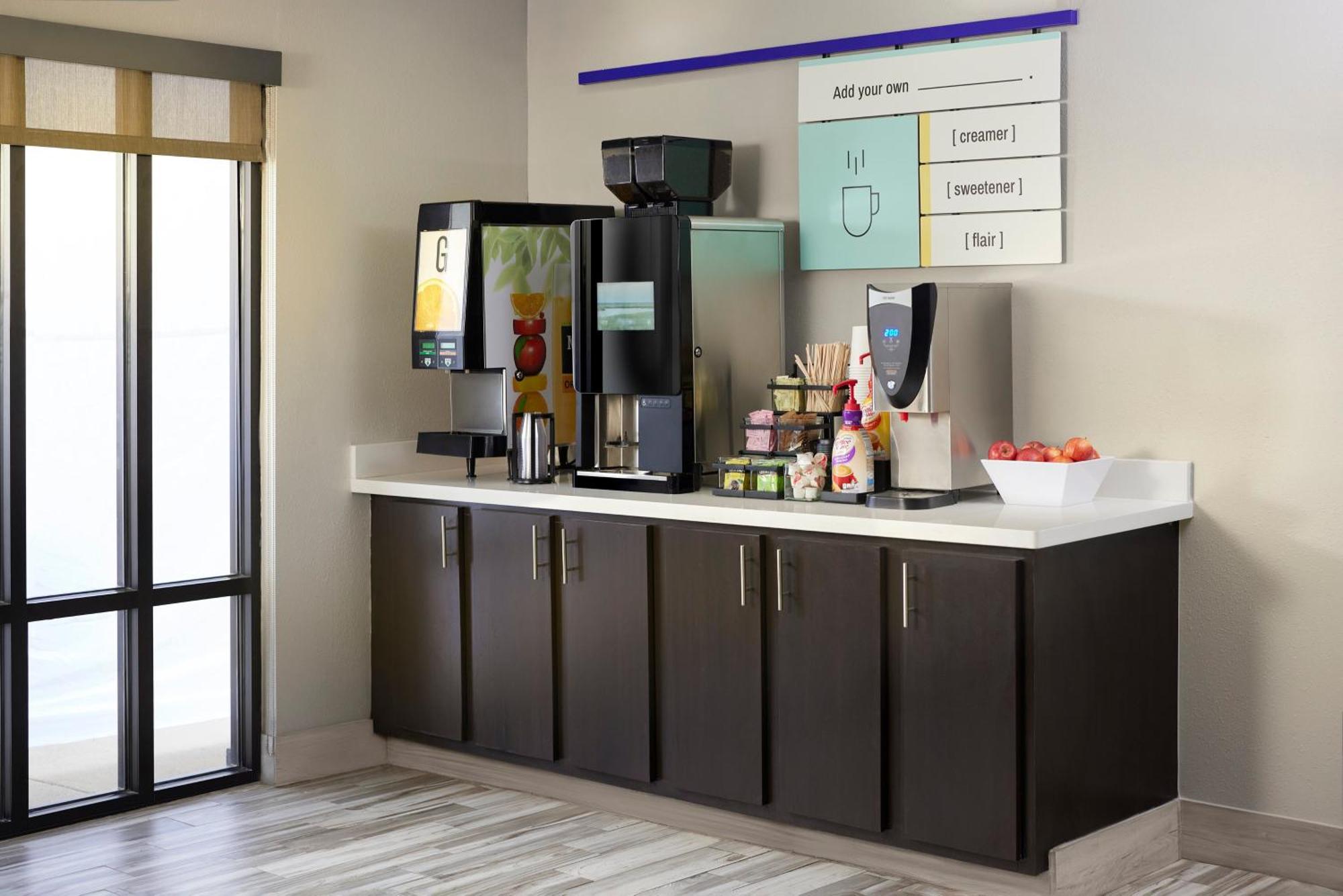 Garner Hotel Virginia Beach North By Ihg Exterior photo